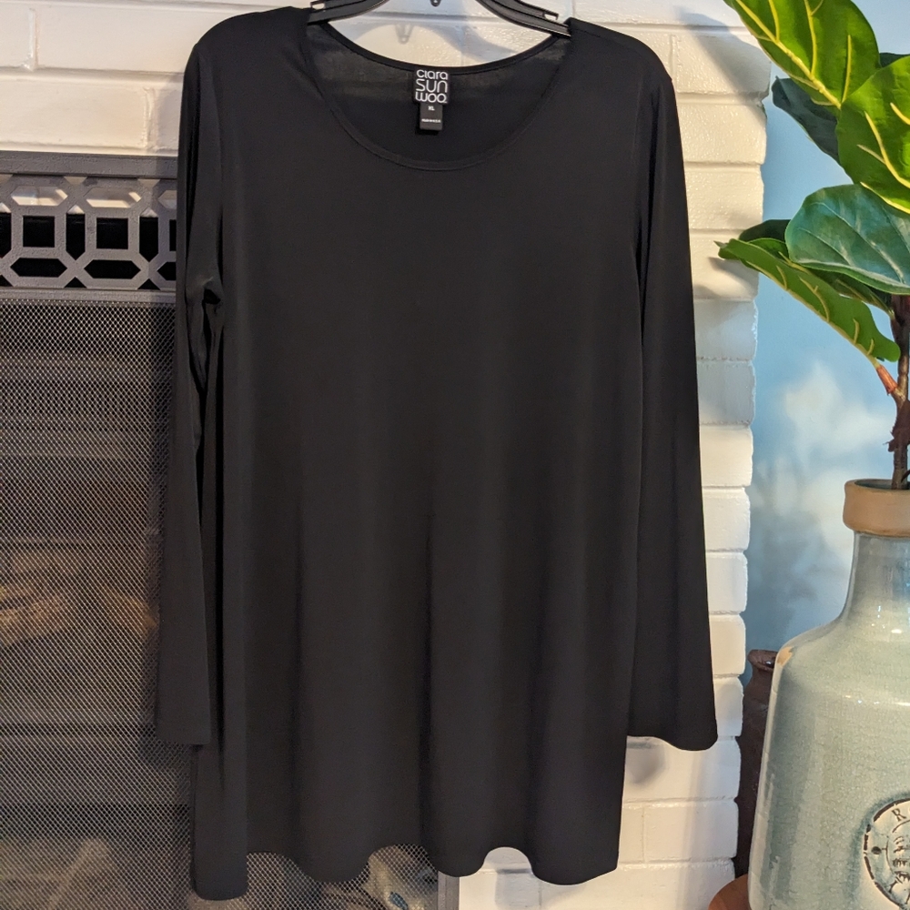 Clara Sun Woo black long sleeve top